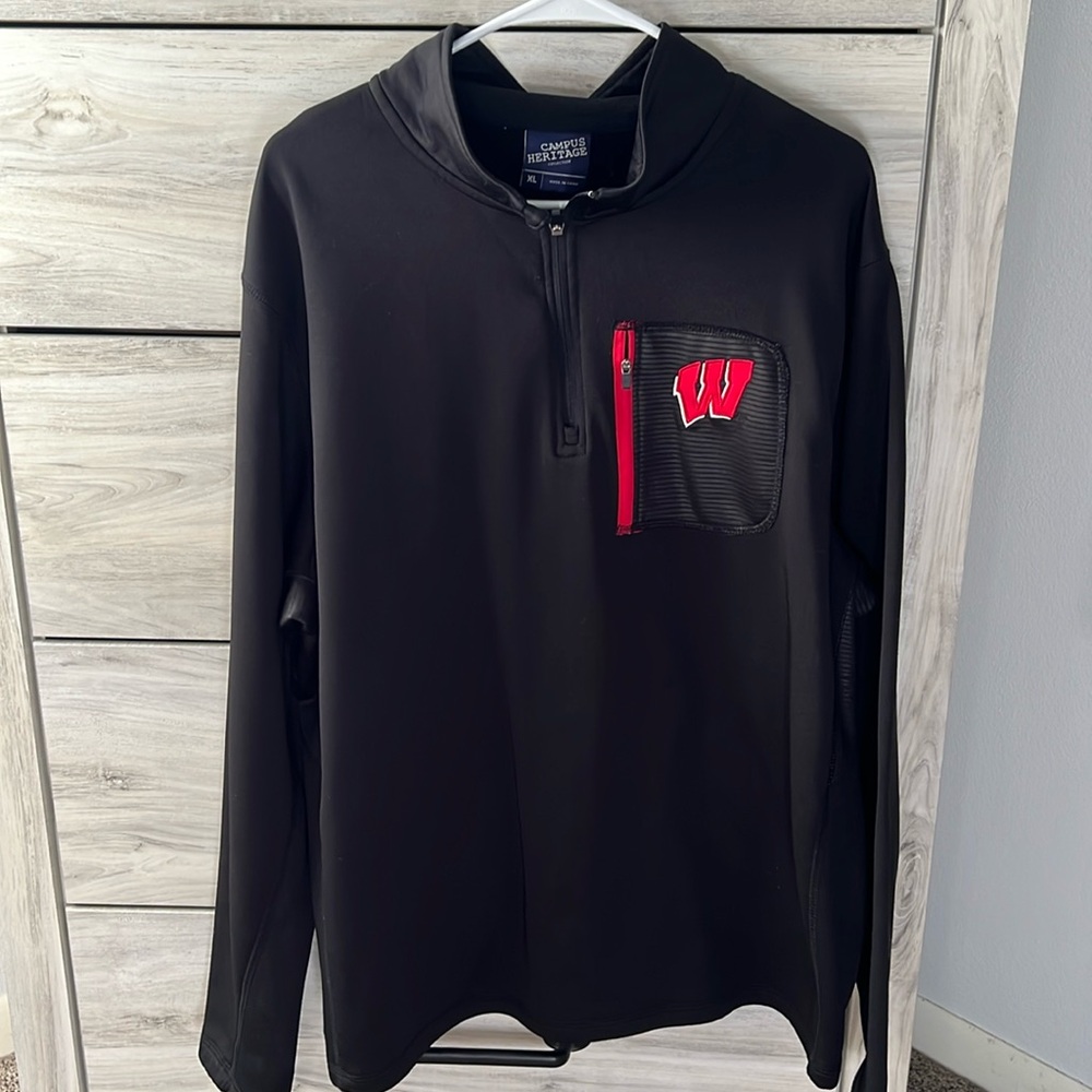 Campus Heritage Wisconsin quarter zip